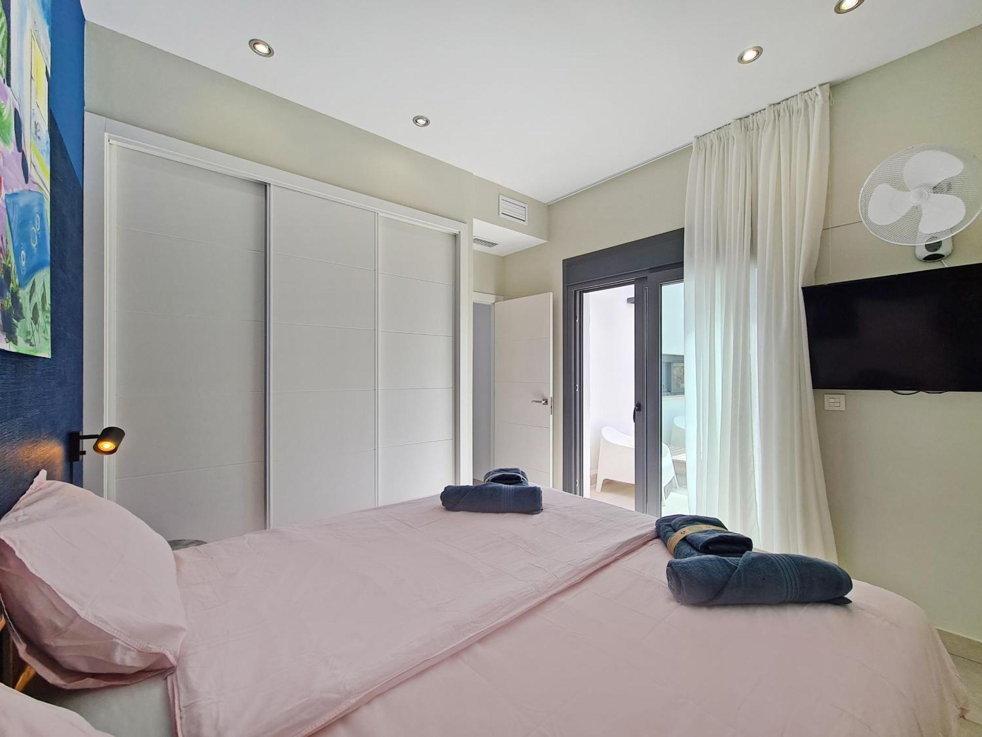 Hillside Luxury By Nras Apartment