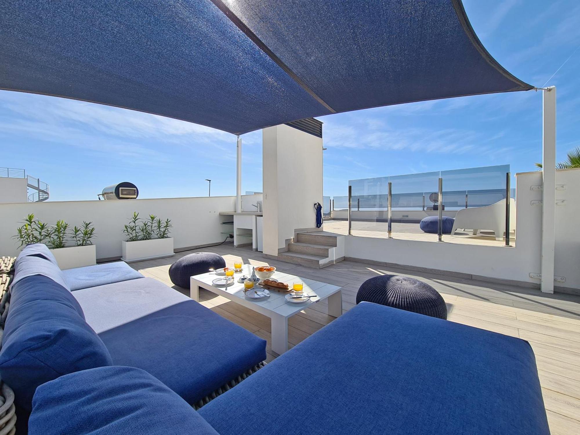 Hillside Luxury By Nras Apartment