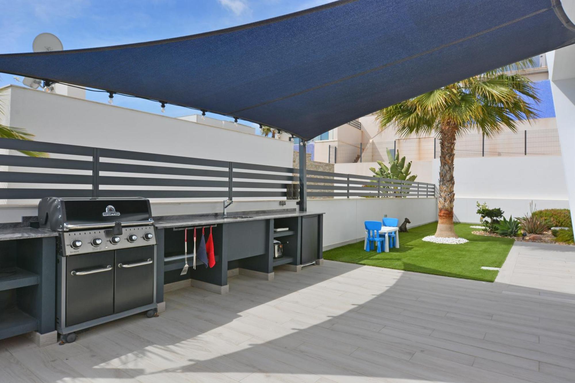 Hillside Luxury By Nras Apartment