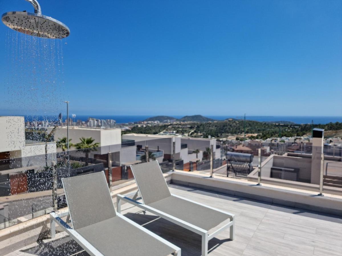 Apartment Hillside Luxury By Nras